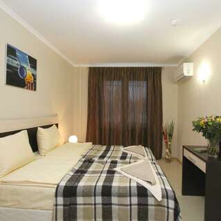 Гостиница Дали Железнодорожный Стандартный (удобства на этаже)-1